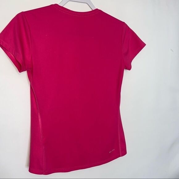 NWOT Nike Dri-Fit Contour Short Sleeve Size Small - Picture 2 of 3